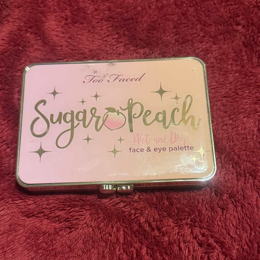 Too Faced Sugar Peach Palette - Pink and Gold